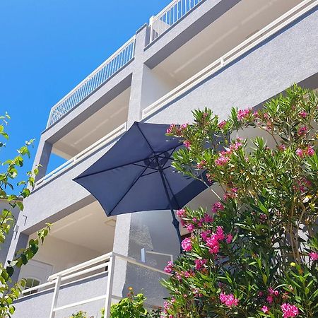 Villa Skalinada With Sea View เบรลา ภายนอก รูปภาพ